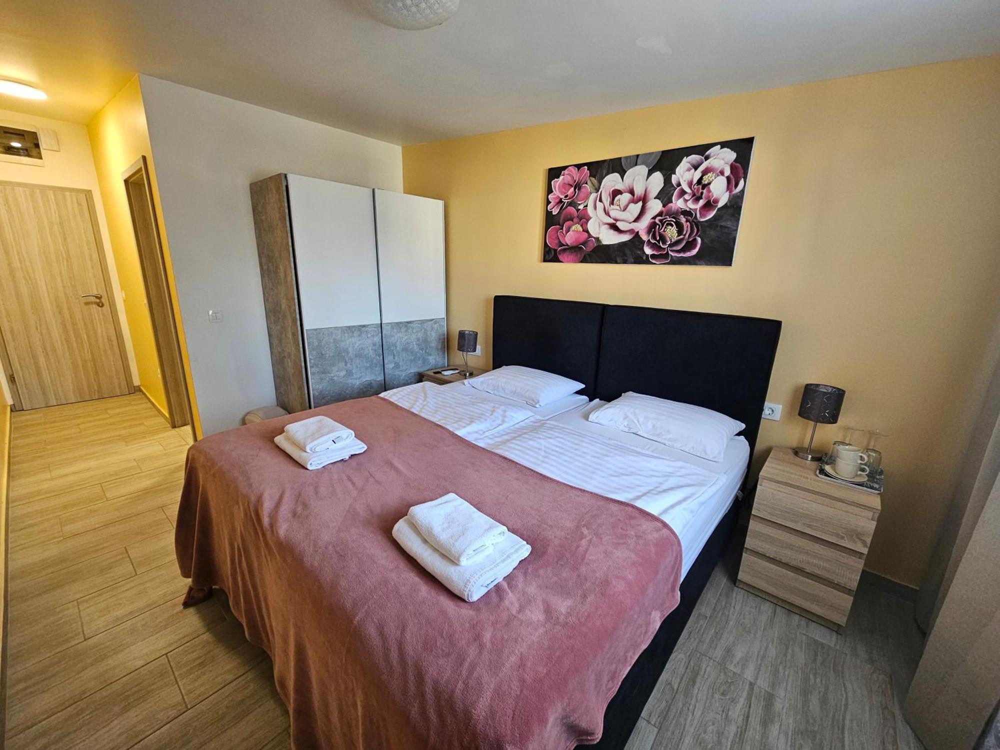 Royal Apartments & Rooms Zagrzeb Zewnętrze zdjęcie